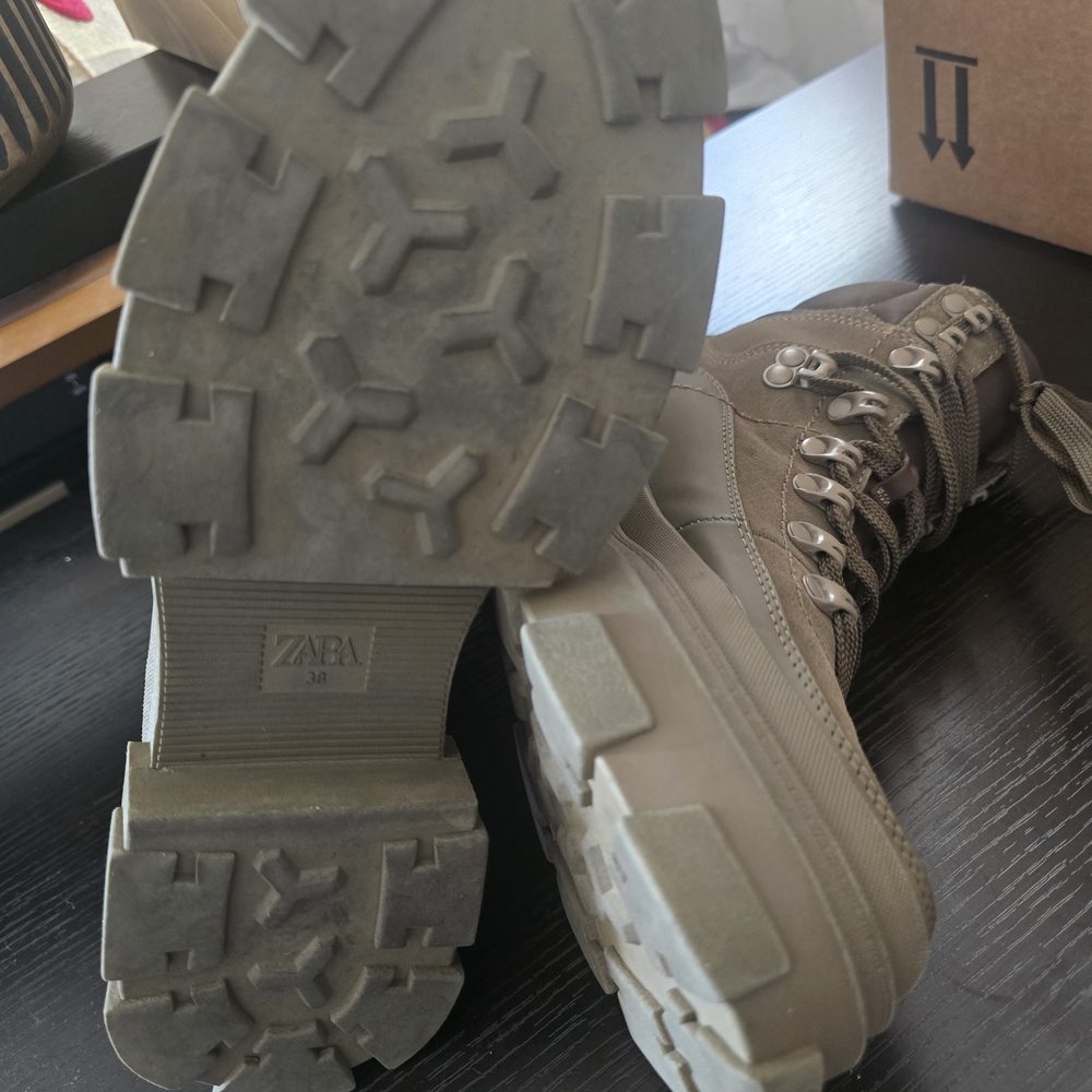 Zara Olive Green Chunky Heel Combat Hiking Boots - Picture 6 of 8